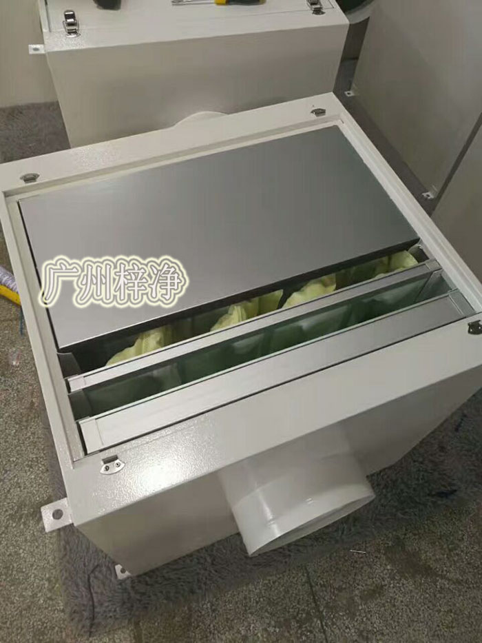 增壓新風(fēng)柜又稱為增壓過濾箱，新風(fēng)機組，鮮風(fēng)柜等